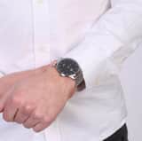 Q&Q Superior Armbanduhr mit Mesh-Armband