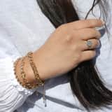Goldfarbenes Byoux-Armband