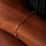 14 karaat geelgouden closed forever armband