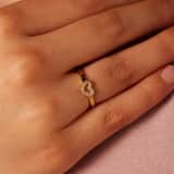 Zilveren goldplated kinderring hart met zirkonia