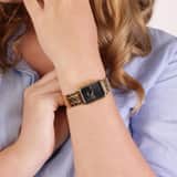 Regal-Damenarmbanduhr mit goldfarbenem Armband