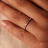 Schienenring, 585 Weißgold, 29 Diamanten 0,08 ct