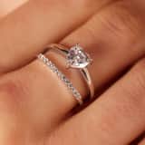 Zilveren dubbele ring met zirkonia hart