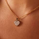 Vergoldetes Edelstahlcollier mit Herz-Anhänger