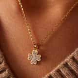 Stainless steel goldplated ketting met hanger klaver met kristal voor dames