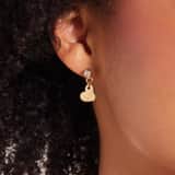 Guess Ohrstecker aus vergoldetem Edelstahl HEART TO HEART