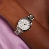 Regal Armbanduhr mit Armband aus Edelstahl
