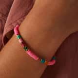 Armband aus Edelstahl, vergoldet, mit Perlen in Fuchsia