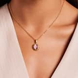 Halskette aus Edelstahl, vergoldet, Vintage-Blume, Rosa