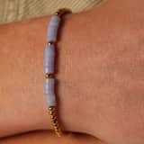 Armband aus Edelstahl, vergoldet, mit blauem Spitzenachat