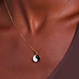 Stainless steel goldplated bangle ying yang met emaille voor dames
