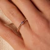 9 karaat ring met licht roze zirkonia