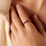Ring im Vintage-Stil aus Edelstahl, vergoldet, mit fuchsiafarbenem Zirkonia