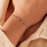 Tennisarmband aus Edelstahl, mit weißem kubischem Zirkonia, Buchstabe: Q