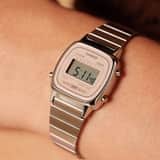 Casio vintage horloge LA670WEA-4A2EF