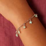 Bettelarmband aus 925er Silber mit lila Blumen