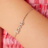 Zilveren armband love