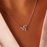 Zilveren ketting strik zirkonia