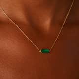 14 karaat geelgouden ketting met malachite