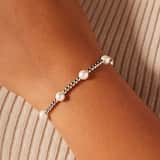 Stahlperlenarmband mit Perle für Damen