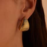 Ohrstecker aus Edelstahl, goldplattiert, Tropfenform