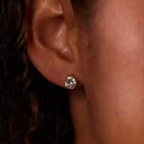 14 Karat goldene Ohrstecker mit 6 mm Zirkonia