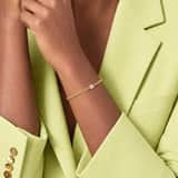 Silbernes goldplattiertes Armband mit Anhänger mit Zirkonia