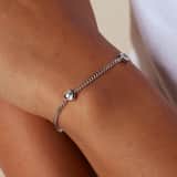 Silbernes Armband mit Anhänger und Zirkonia