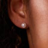 9-Karat-Ohrstecker mit 6 mm Süßwasserperle