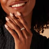 14 Karaat geelgouden ring met 18 diamanten 0,08ct