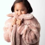 Zilveren kinderring licht roze kristal