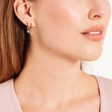 Zilveren goldplated oorringen ster met zirkonia voor dames
