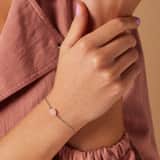 Armband aus Edelstahl mit Rosenquarz