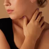 Zilveren goldplated oorknoppen met drie zirkonia's voor dames