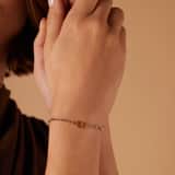 Stainless steel goldplated fantasiearmband met letterhanger R met zirkonia voor dames