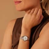 Regal horloge met zilverkleurige meshband