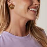 Stainless steel goldplated oorknoppen bloem parel