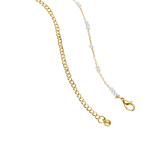 Goldfarbene Bijoux-Bodychain mit Perlen