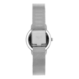 Regal horloge met zilverkleurige meshband