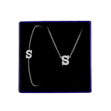 Schmuckset aus Silber, Buchstabe mit Zirkonia