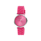 Regal horloge met een roze rubberen band