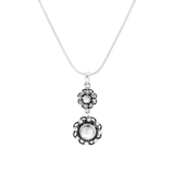 Halskette & Anhänger, 925 Silber, 2 Zeeland-Knöpfe