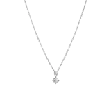 Halskette aus 925er Silber mit Zirkoniasteinen besetztem Anhänger