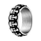 Ring aus Edelstahl mit Totenkopf