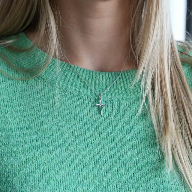 Zilveren hanger kruis