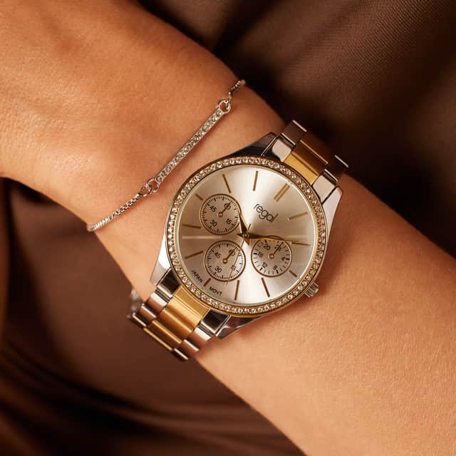 Regal dameshorloge met armband in cadeaudoosje