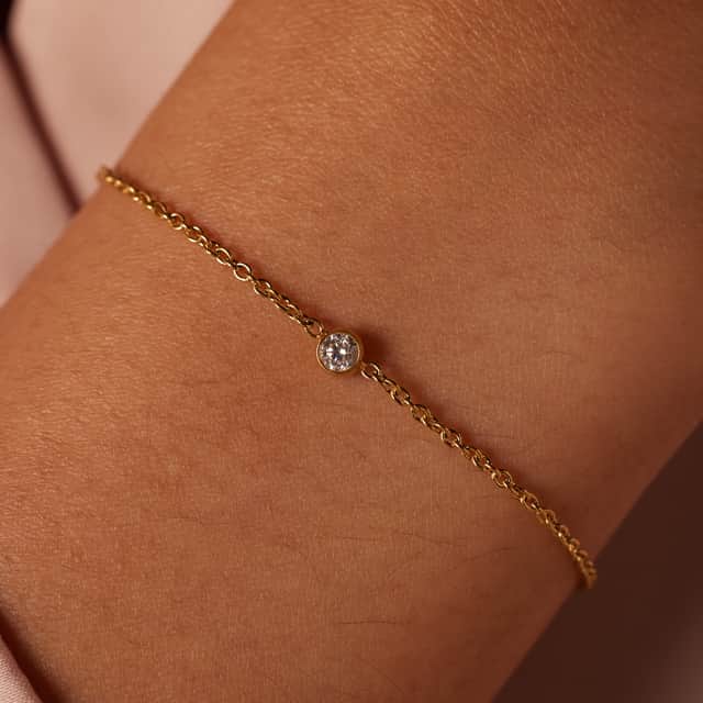 Stainless steel goldplated armband rond met zirkonia