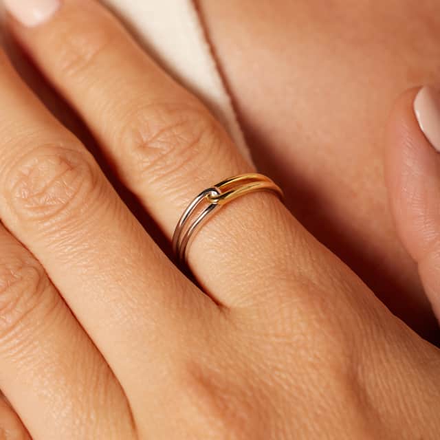 Zilveren bicolor ring twist voor dames