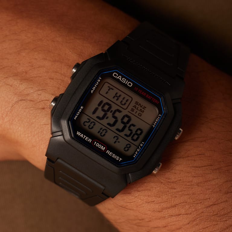 Casio digitale Armbanduhr für Herren, Schwarz, W-800H-1AVEF