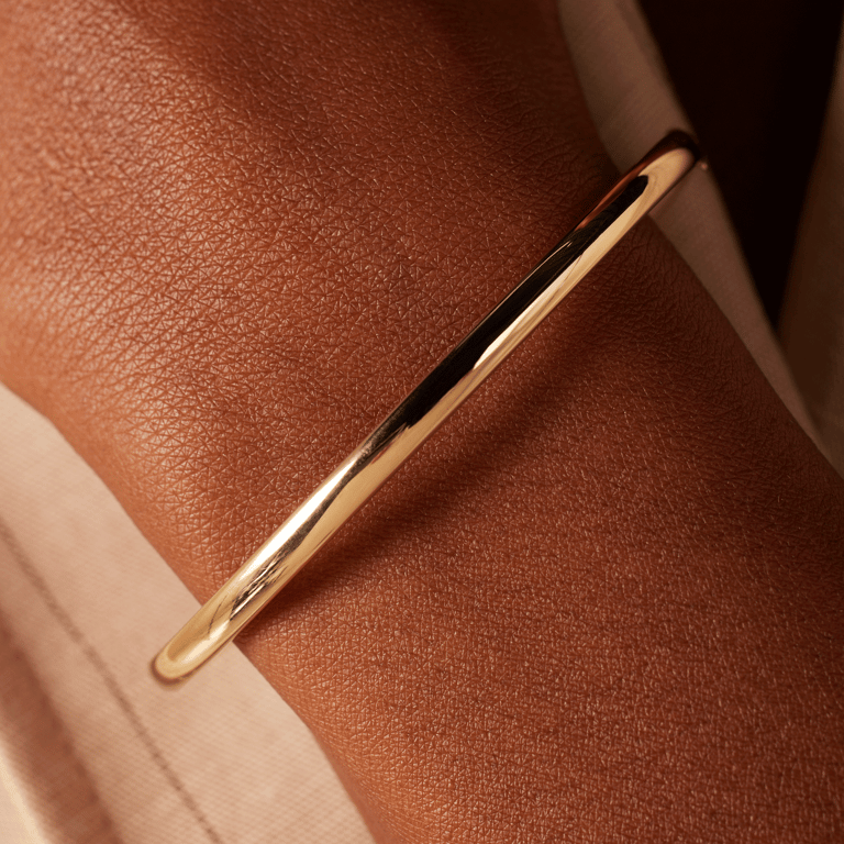 14 karaat geelgouden holle bangle armband